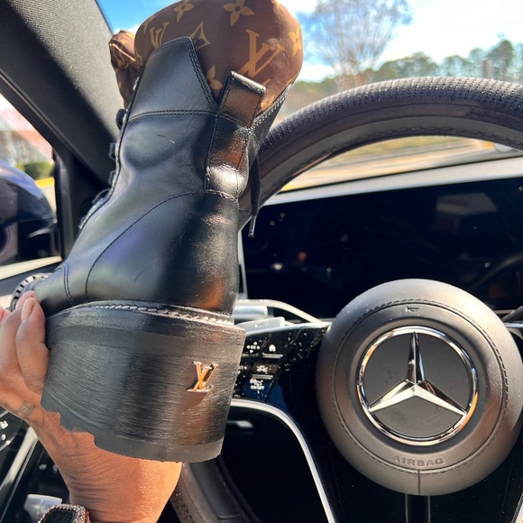 LV Beaubourg ankle boot size 40 - Picture 5 of 6